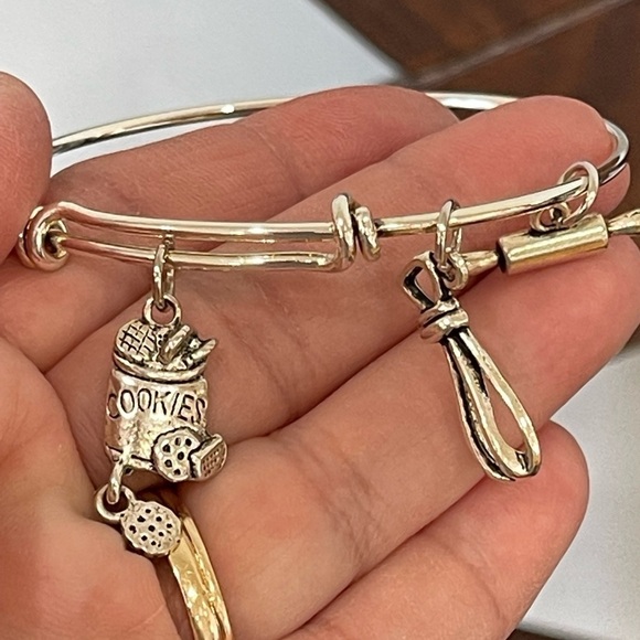 Bakers bracelet  handmade NWOT - Picture 5 of 12